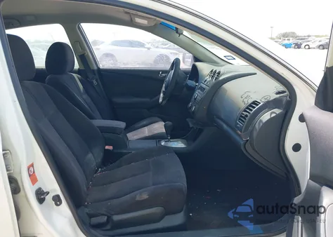 2008 Nissan Altima 2.5 S z USA, uszkodzony, nr VIN 1N4AL21E28C247683